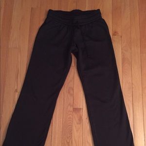 Black Under armor sweatpants